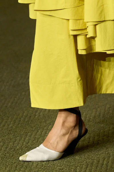 Look 98